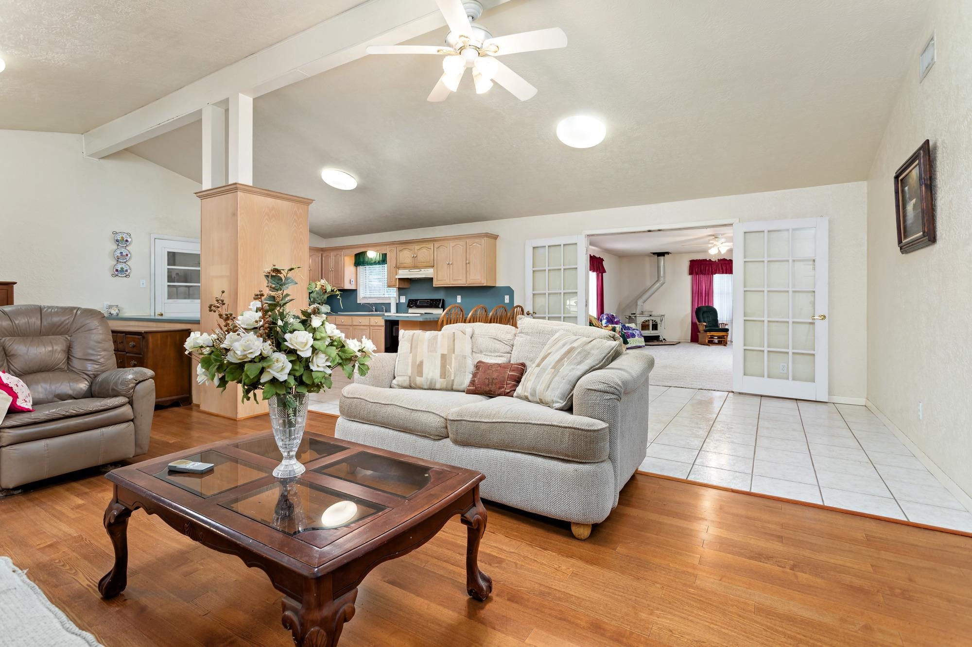 4724 Church House Road Orange, TX 77630 - Photo 11 of 36