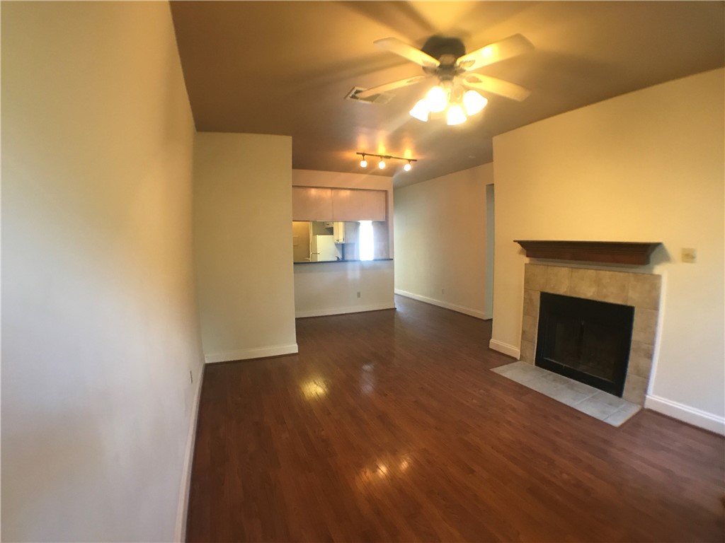 806 West 24th Street, Unit 232 Austin, TX 78705 - Photo 4 of 11