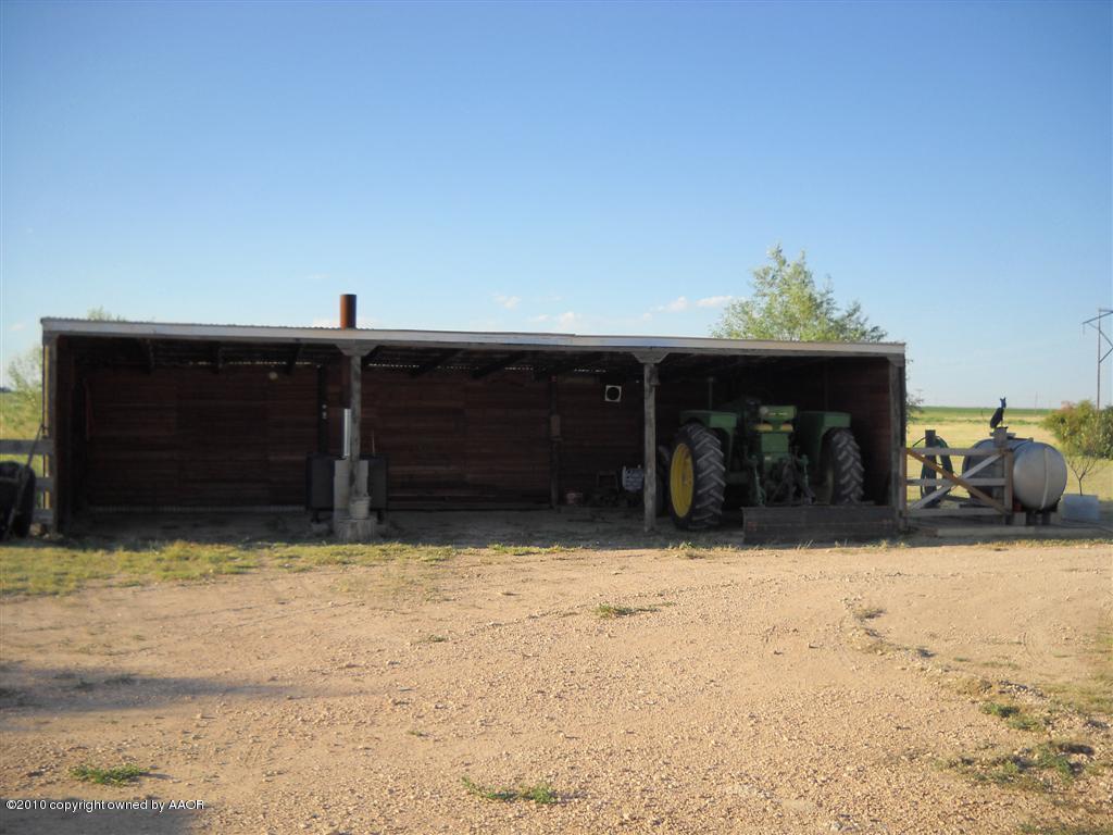 7900 South Blessen Road Amarillo, TX 79119 - Photo 9 of 46 Pole Barn 2