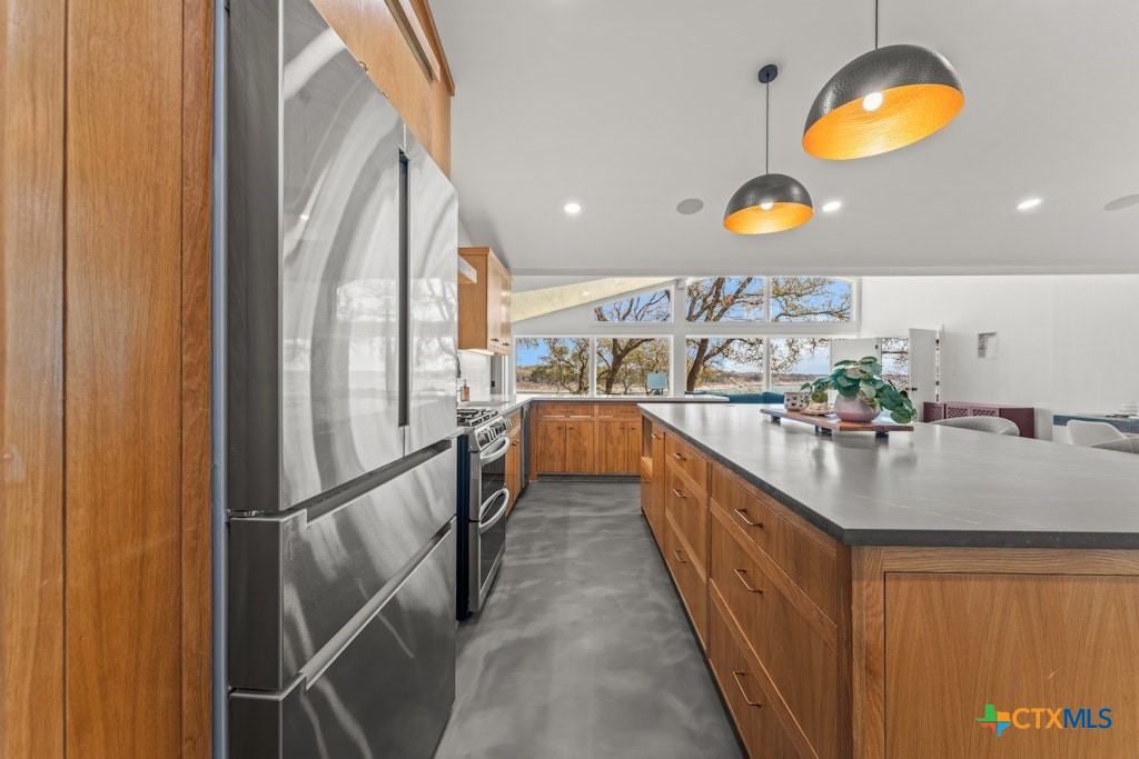 503 Arrowhead Point Road Belton, TX 76513 - Photo 11 of 48