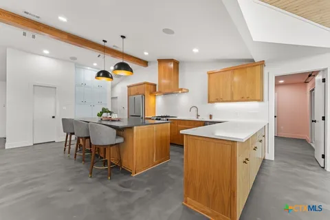 $890,000 | 503 Arrowhead Point Road, Belton, TX 76513