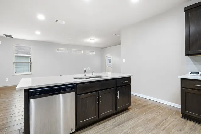 $1,925 | 236 El Dorado Road, Jarrell, TX 76537