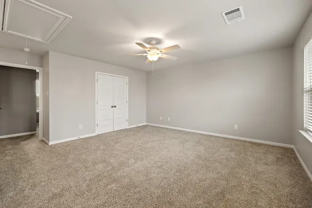 $1,925 | 236 El Dorado Road, Jarrell, TX 76537