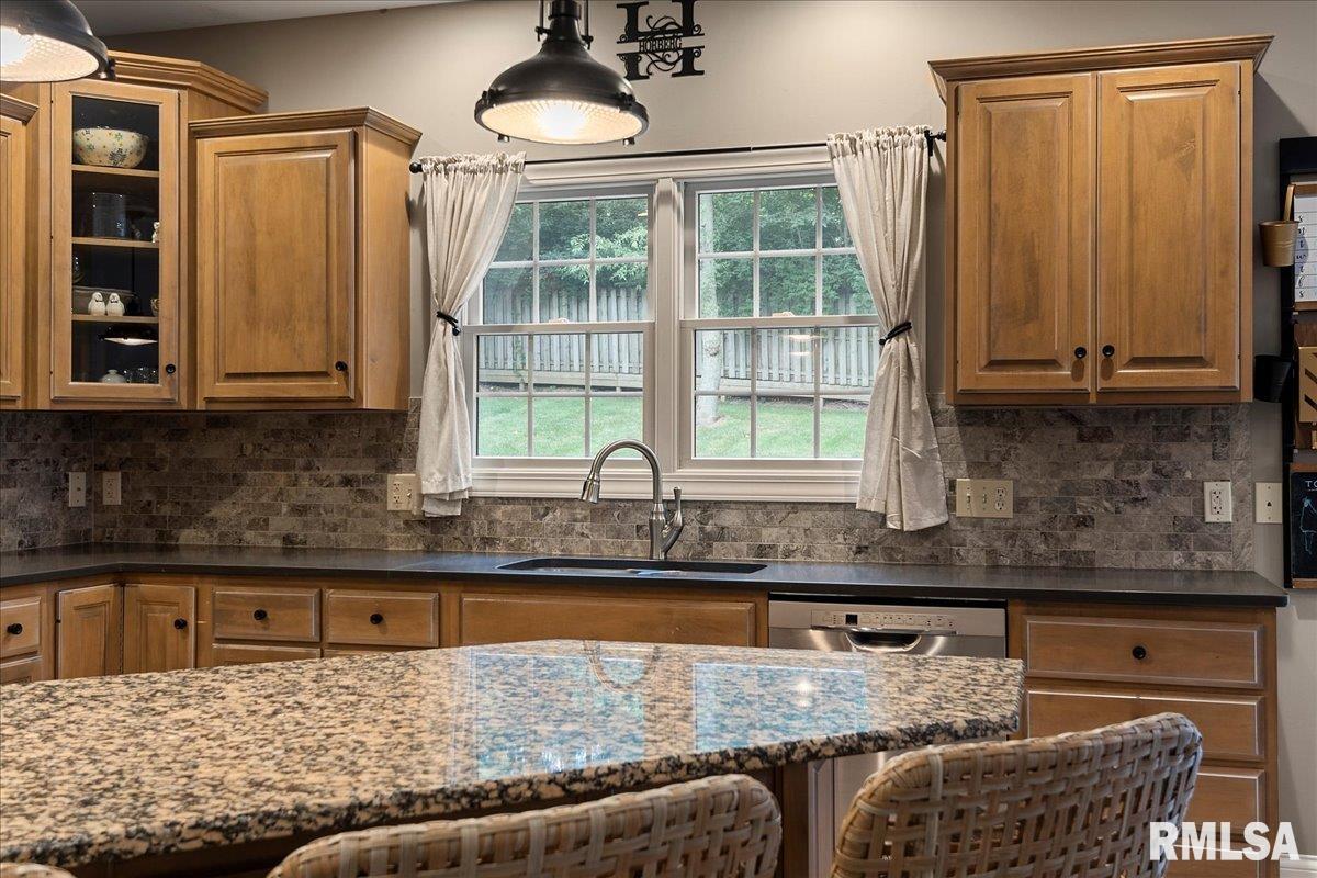 1330 Churchill Road Springfield, IL 62702 - Photo 34 of 79