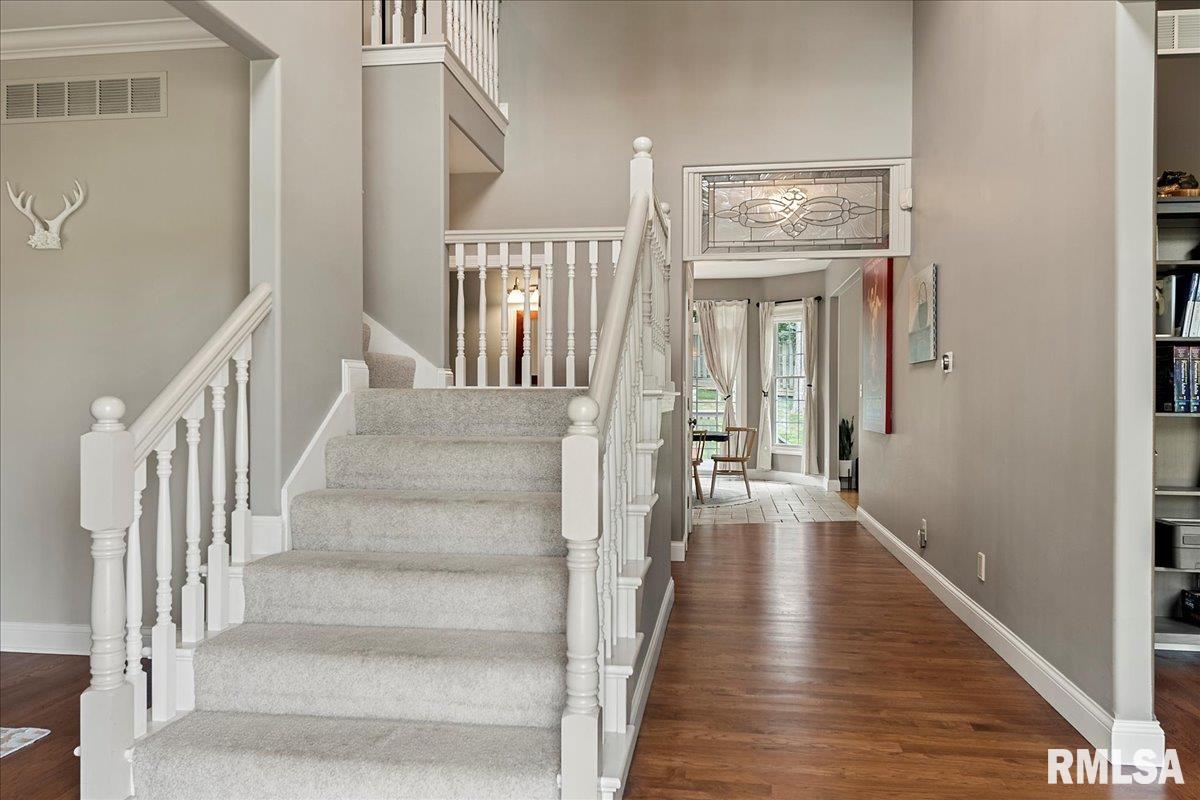 1330 Churchill Road Springfield, IL 62702 - Photo 9 of 79