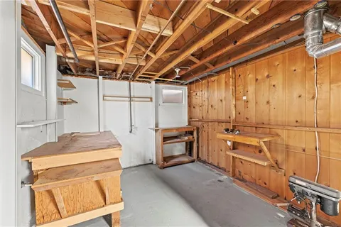 $235,000 | 313 Northeast Short Street, Lee's Summit, MO 64063