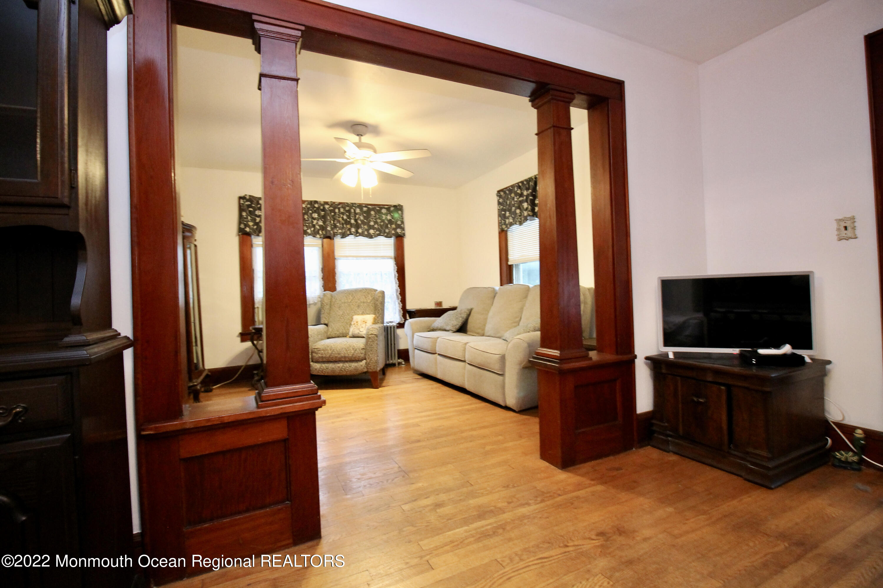 640 Colts Neck Road Freehold, NJ 07728 - Photo 12 of 44 12BA7B66-3B8B-460B-9D22-0061CED6B998_1_2