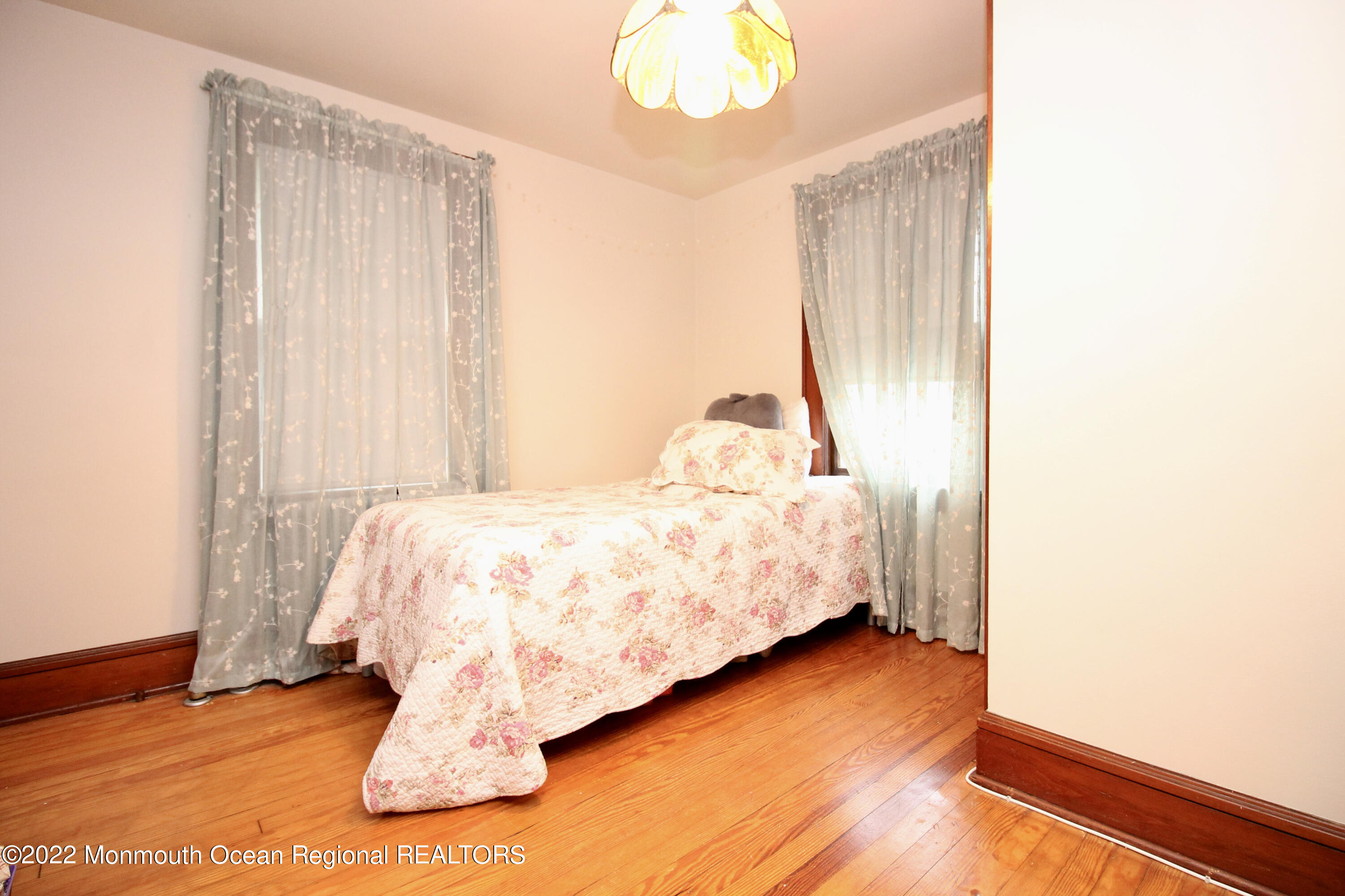 640 Colts Neck Road Freehold, NJ 07728 - Photo 20 of 44 DF0D8F0B-BE96-417E-9AAE-5B8E09AB7252_1_2