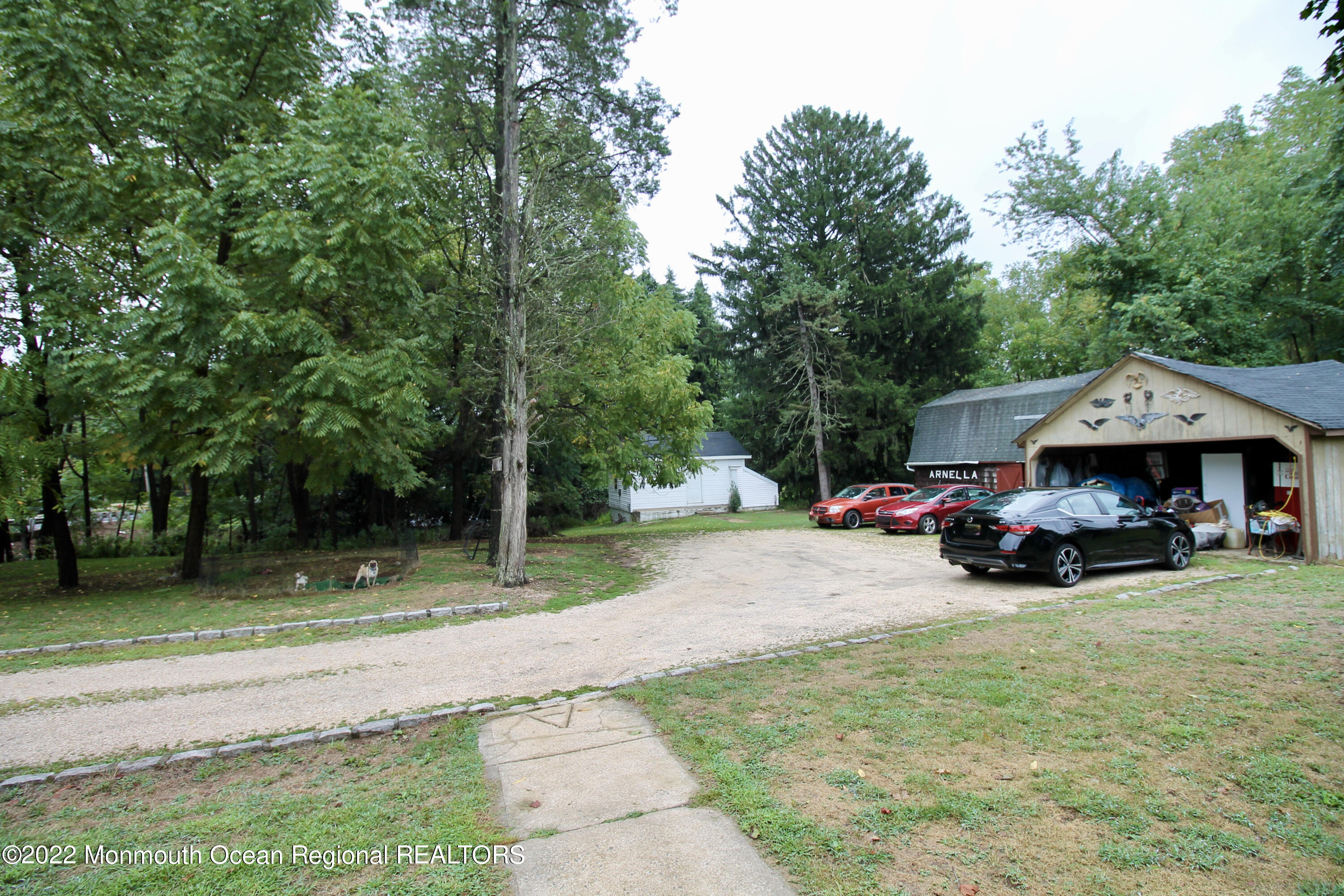 640 Colts Neck Road Freehold, NJ 07728 - Photo 40 of 44 01F4D394-ECC9-40E4-A44C-A93C5CD75BC5_1_2