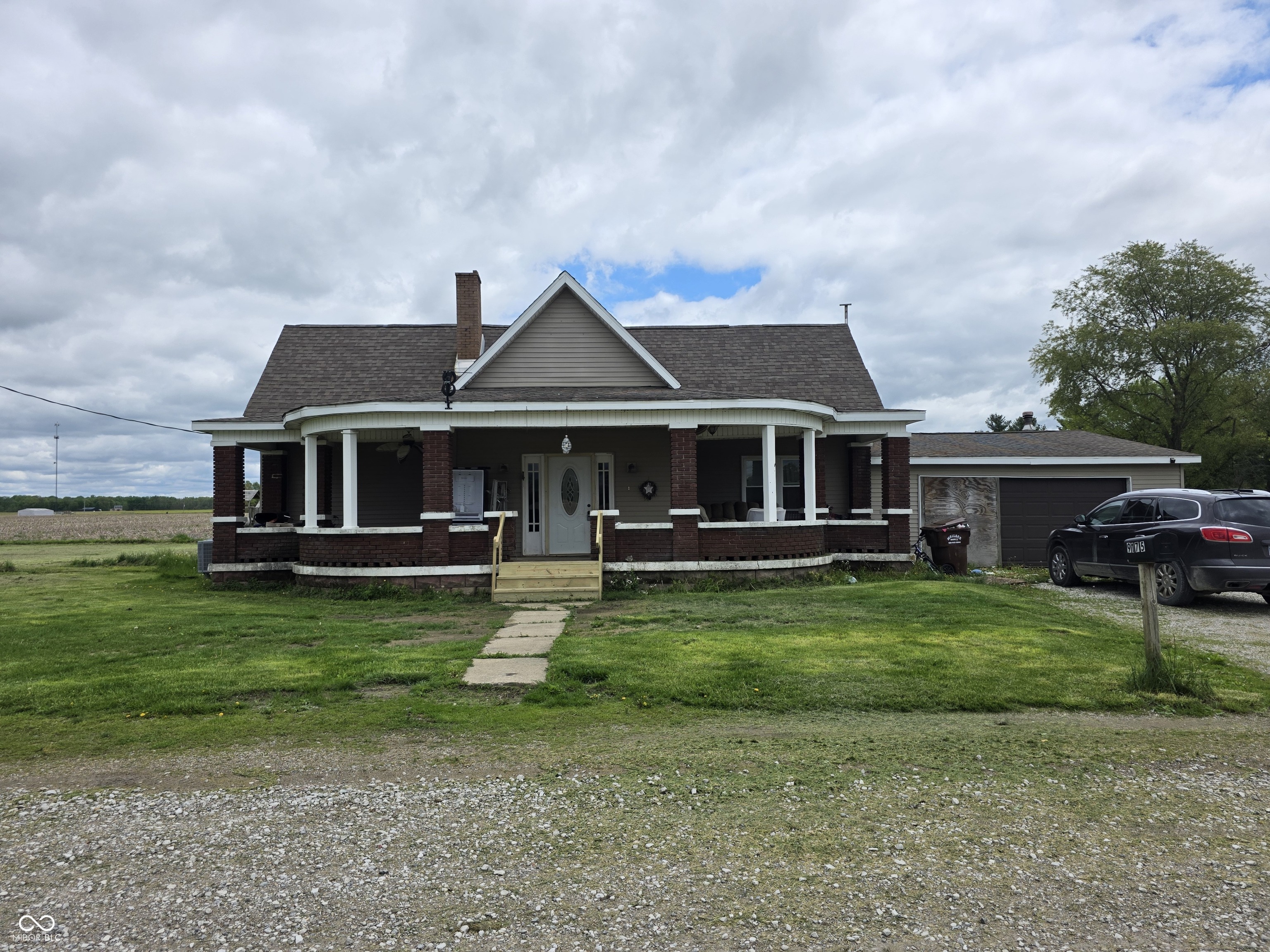 9175 South 775th St East  