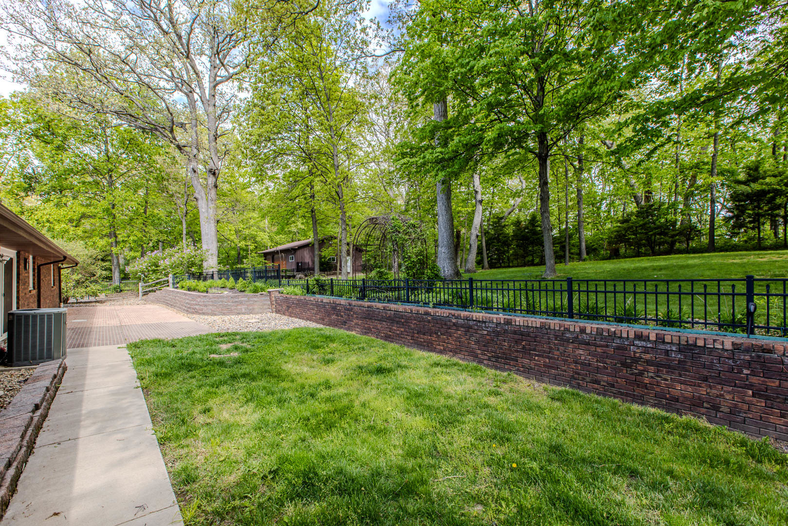 8908 East 1400 North Road Bloomington, IL 61705 - Photo 40 of 60