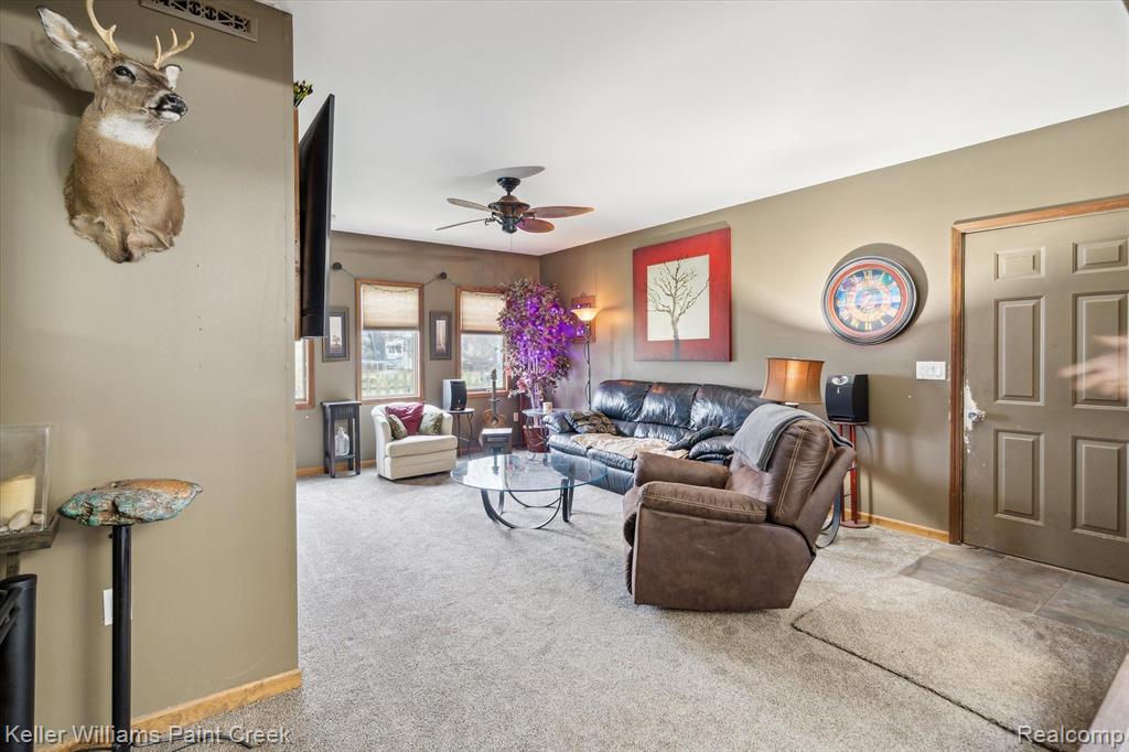 4892 Lakeshore Road Lexington, MI 48450 - Photo 11 of 31 Gallery Image 11