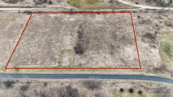 $69,000 | 608 East The Lane, Grant, MI 49327