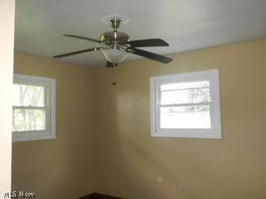3542 State Rte 5 Cortland, OH 44410 - Photo 2 of 10 Gallery Image 2