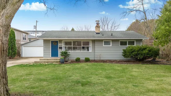$520,000 | 226 North Meadow Lane, Madison, WI 53705