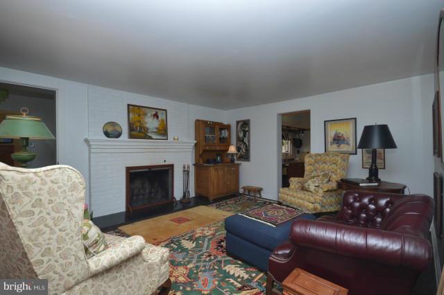 4407 Dumfries Road Catlett, VA 20119 - Photo 5 of 30 Family Room
