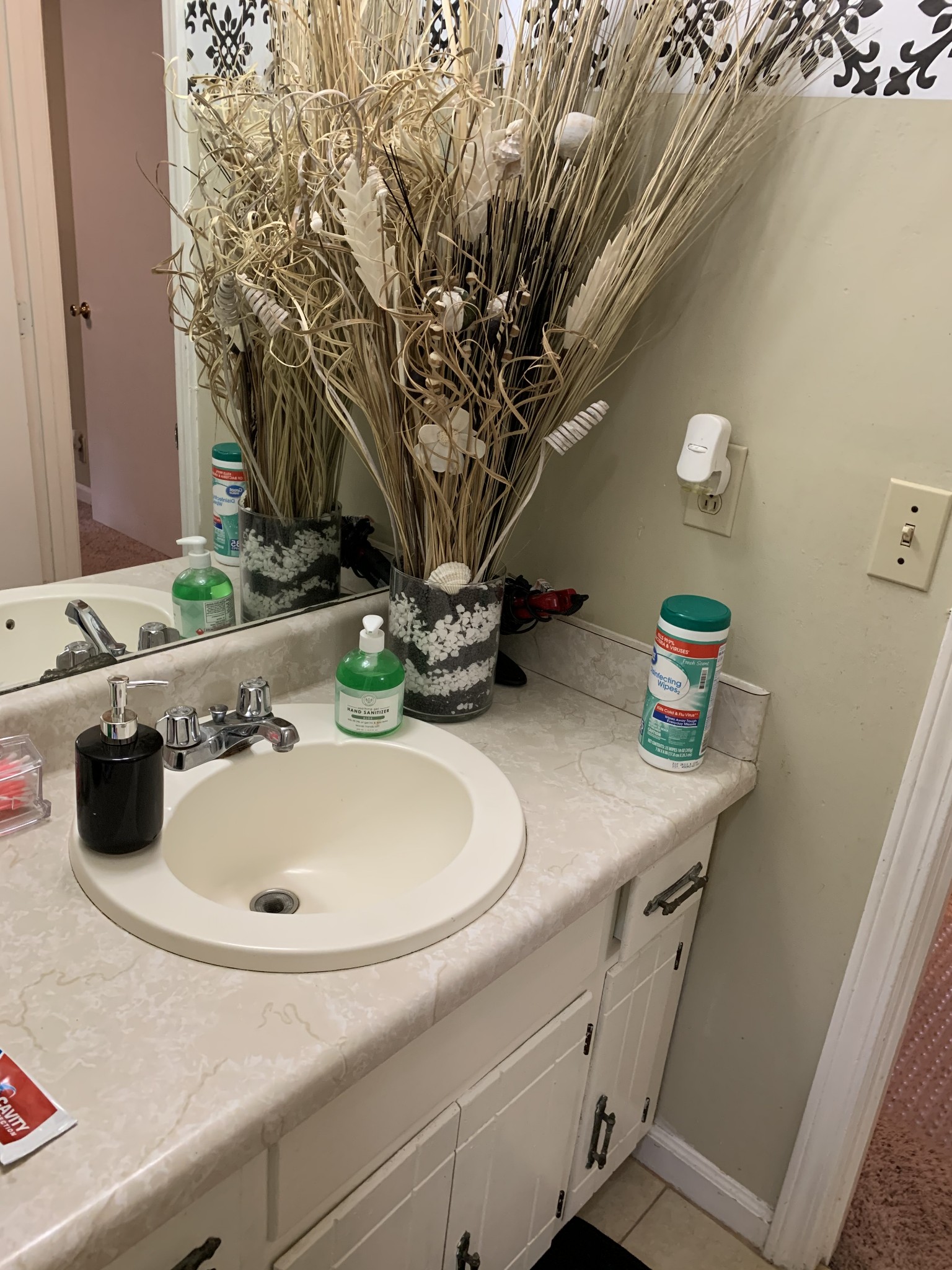 3060 Anderson Road Nashville, TN 37217 - Photo 29 of 43 a bathroom with a sink and a mirror