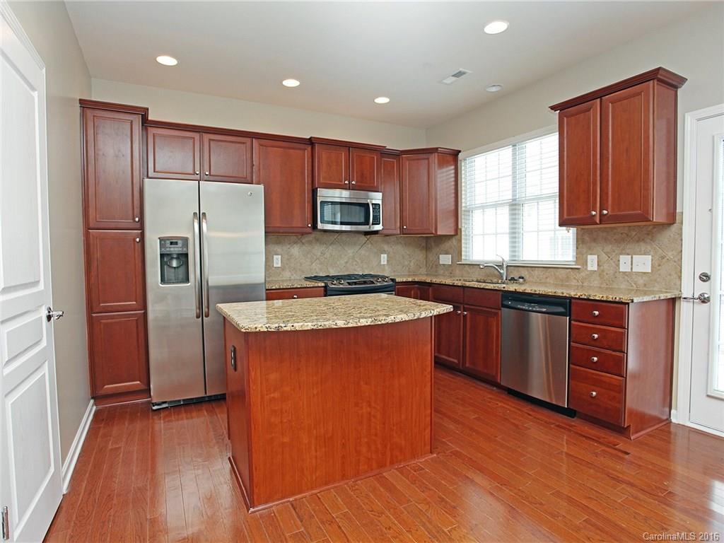 918 Lyndley Drive, Unit 82 Fort Mill, SC 29708 - Photo 8 of 24 Gallery Image 8
