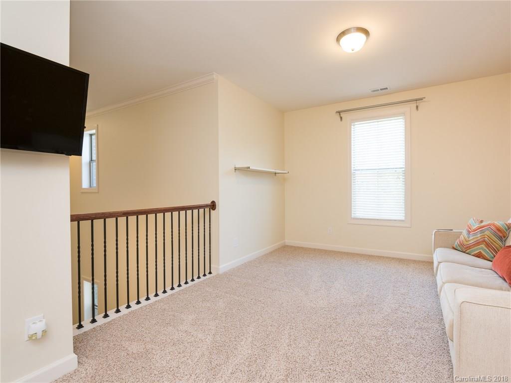 735 Coralbell Way Tega Cay, SC 29708 - Photo 28 of 34 Gallery Image 28