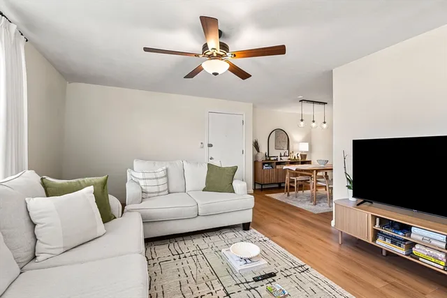 $385,000 | 5 Woodsum Drive, Unit 12, Braintree, MA 02184