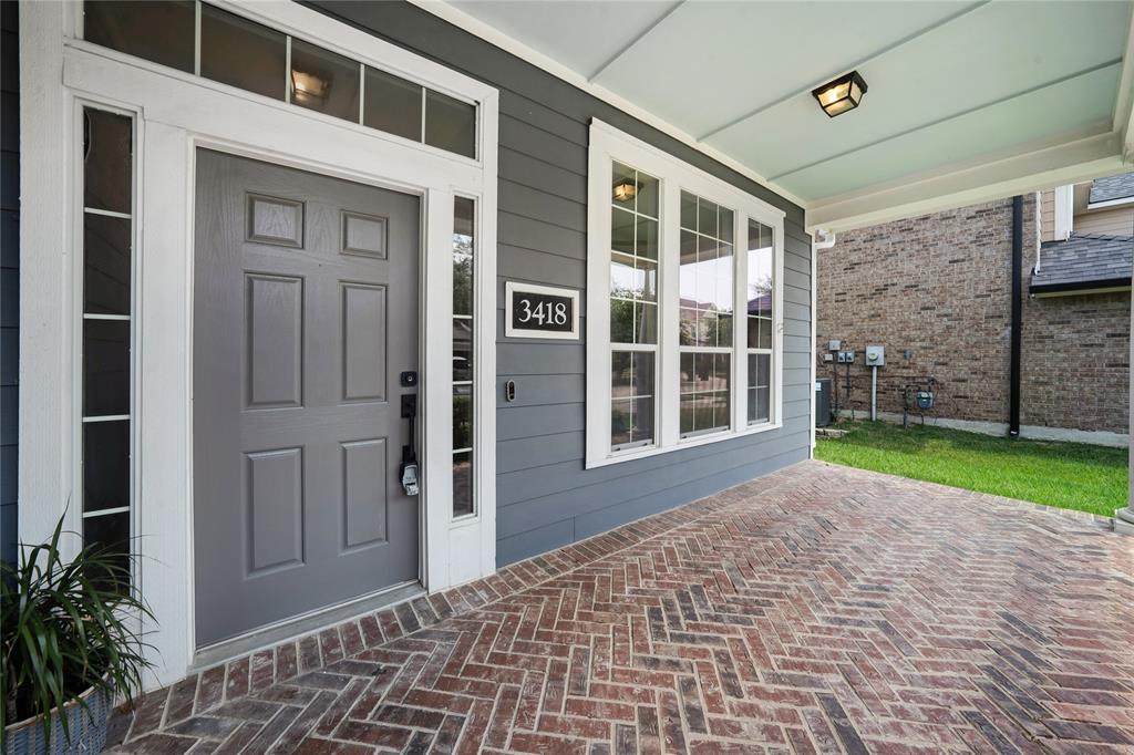 3418 Oakleigh Lane Frisco, TX 75033 - Photo 3 of 37 front view of a house with a yard