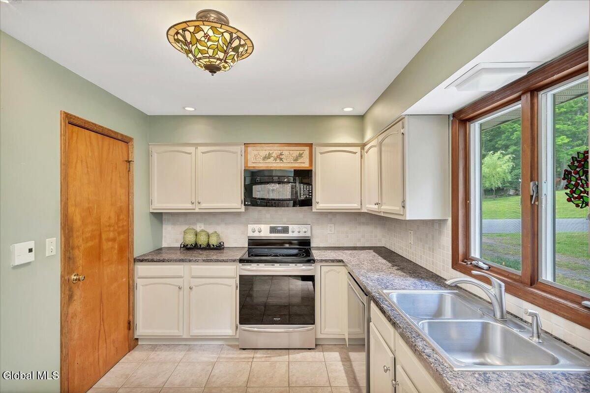 1056 Spring Avenue Brunswick, NY 12180 - Photo 9 of 44 25-1056 Spring Ave-25