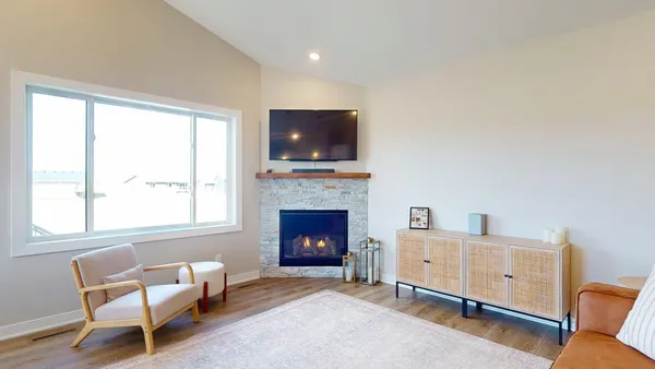 $525,000 | 2018 Douglas Trail Dr Pine Island Southeast, Pine Island, MN 55963