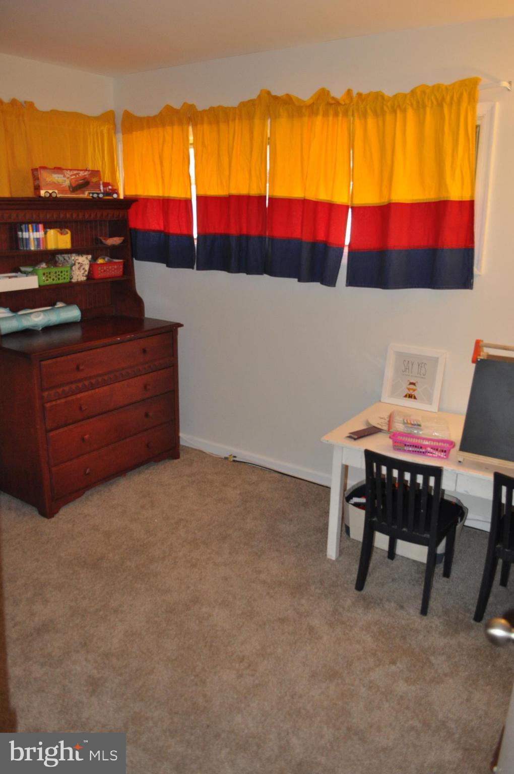 8 Curry Hill Road Levittown, PA 19057 - Photo 8 of 15 Gallery Image 8