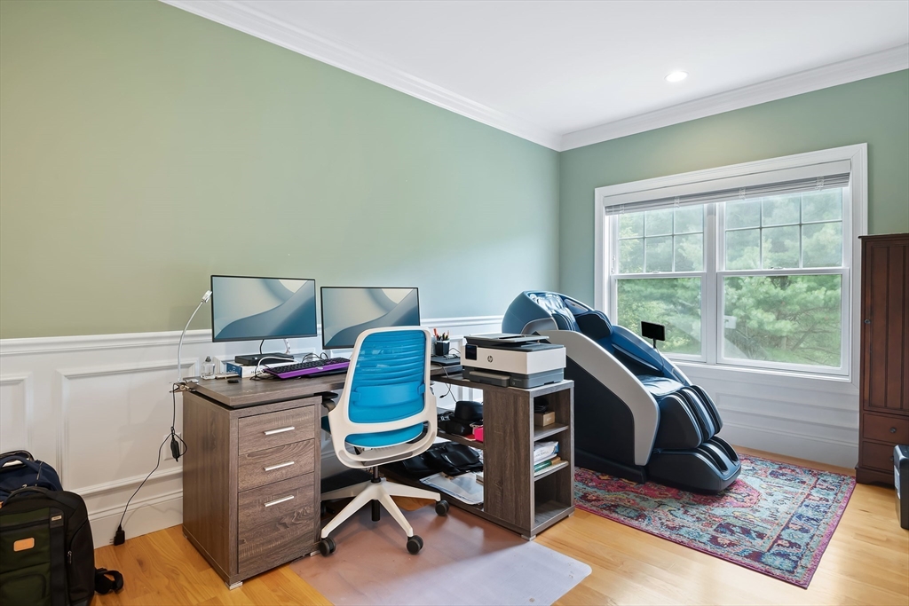 146 Haggetts Pond Road Andover, MA 01810 - Photo 14 of 40 Gallery Image 14