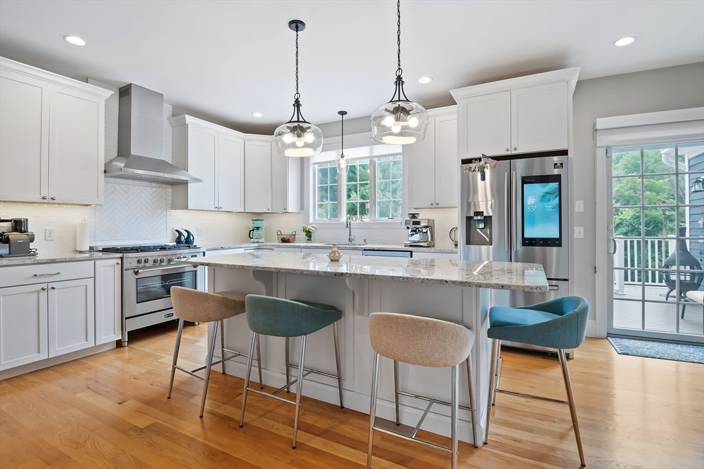 146 Haggetts Pond Road Andover, MA 01810 - Photo 3 of 40 Gallery Image 3