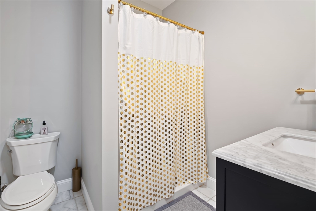 146 Haggetts Pond Road Andover, MA 01810 - Photo 33 of 40 Gallery Image 33