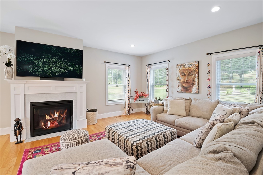 146 Haggetts Pond Road Andover, MA 01810 - Photo 9 of 40 Gallery Image 9