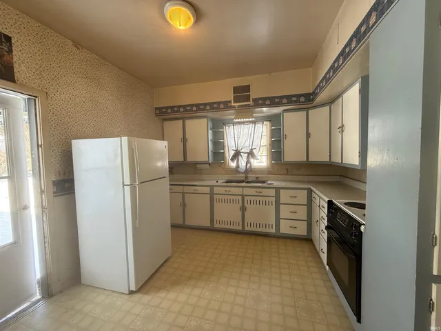 $92,900 | 5586 East St Road, Otwell, IN 47564