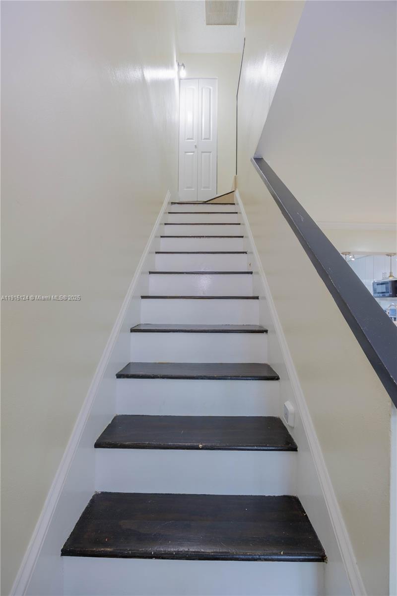 8325 Fairway Road Sunrise, FL 33351 - Photo 9 of 18 a view of entryway