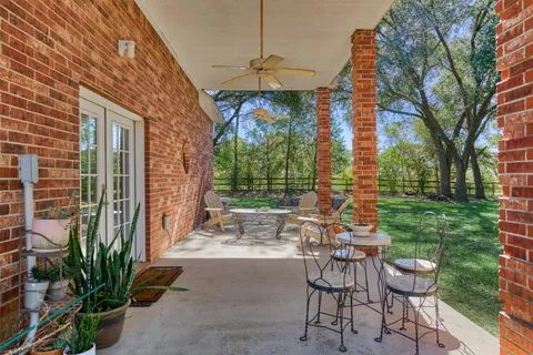 $525,000 | 21514 Julie Lane, Tomball, TX 77377