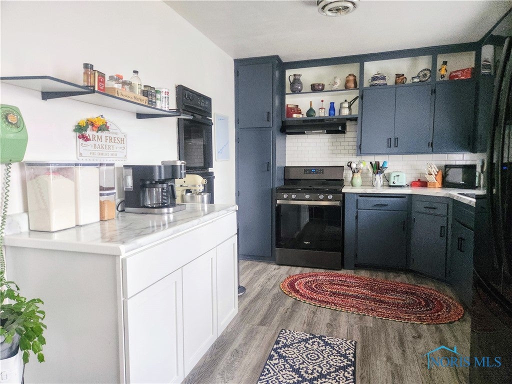 1668 Dier Road Curtice, OH 43412 - Photo 7 of 20 Kitchen