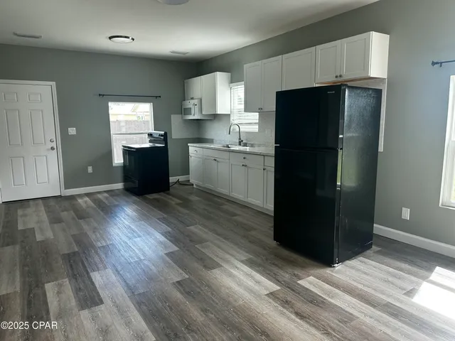 $1,700 | 1122 Oak Avenue, Panama City, FL 32401