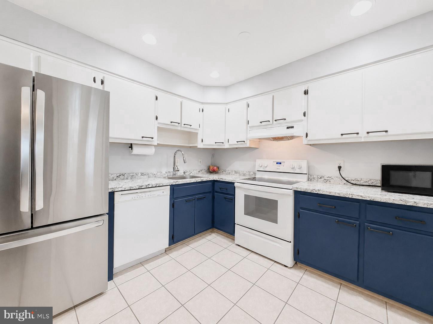 902 North York Road, Unit 5 Willow Grove, PA 19090 - Photo 12 of 25