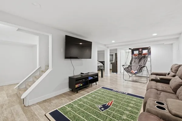 $1,049,900 | 12 Patriot Drive, Walpole, MA 02071