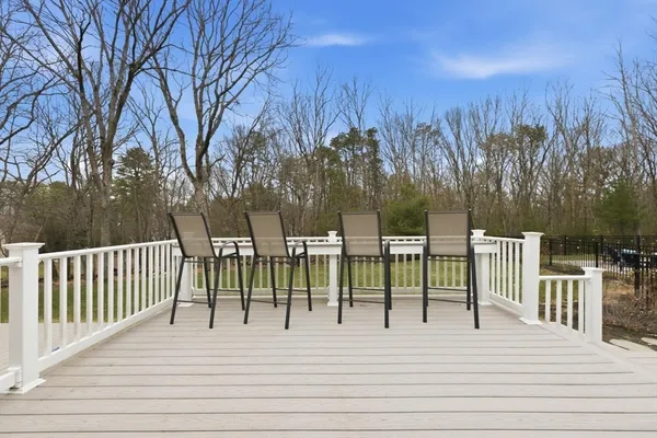 $1,049,900 | 12 Patriot Drive, Walpole, MA 02071