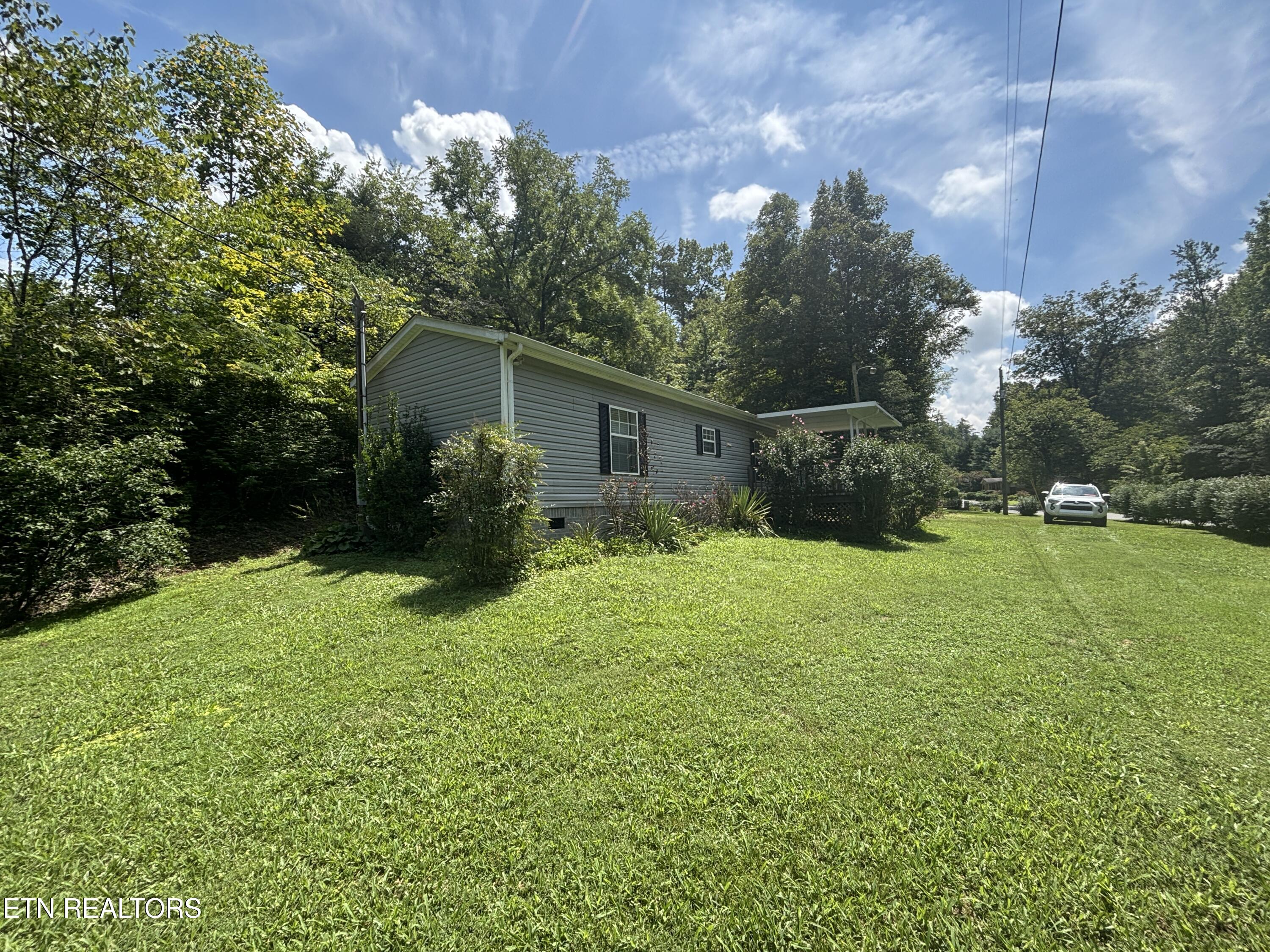 670 Apple Valley Road Sevierville, TN 37862 - Photo 3 of 26 IMG_5382