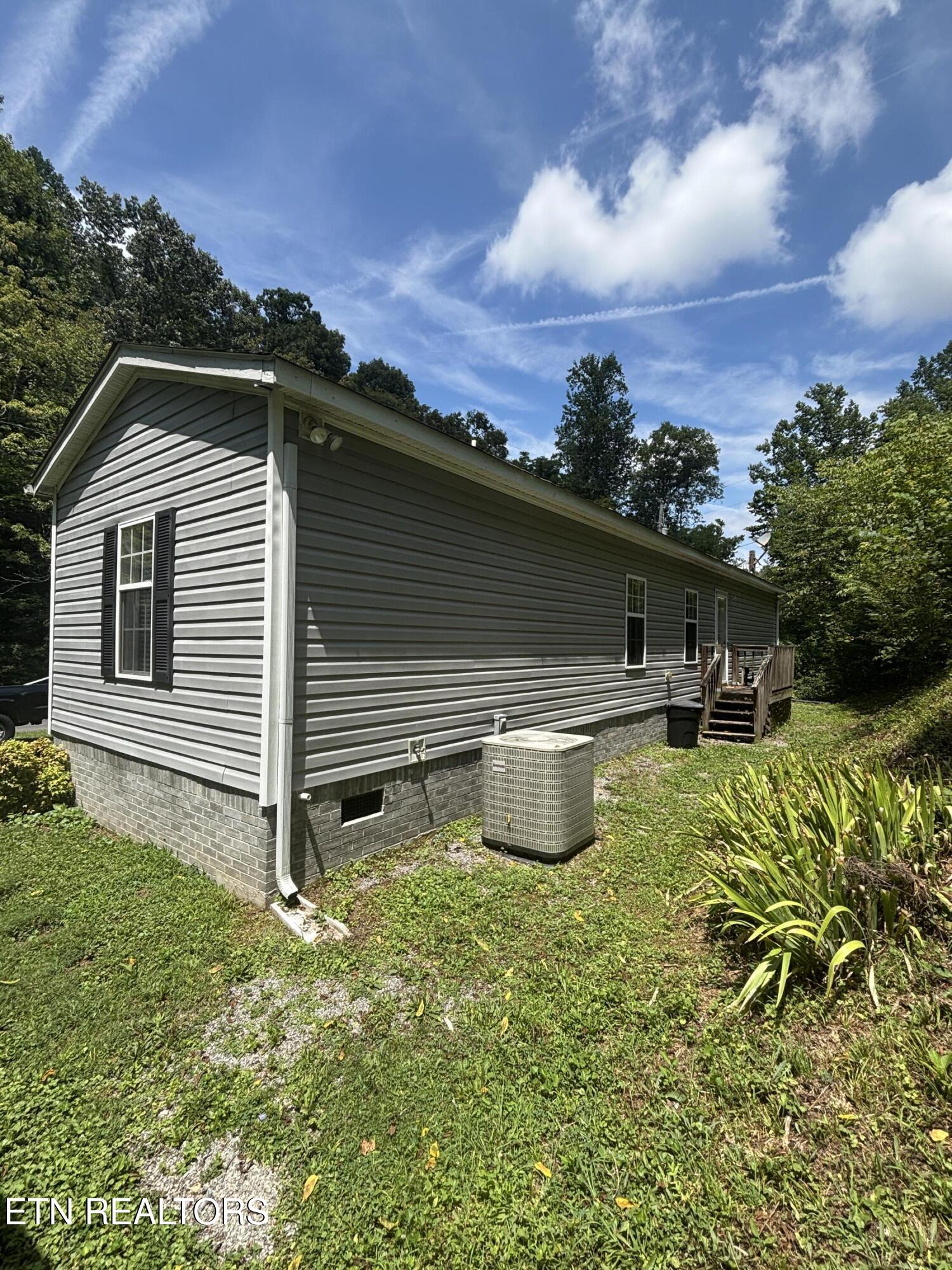 670 Apple Valley Road Sevierville, TN 37862 - Photo 5 of 26 IMG_5362