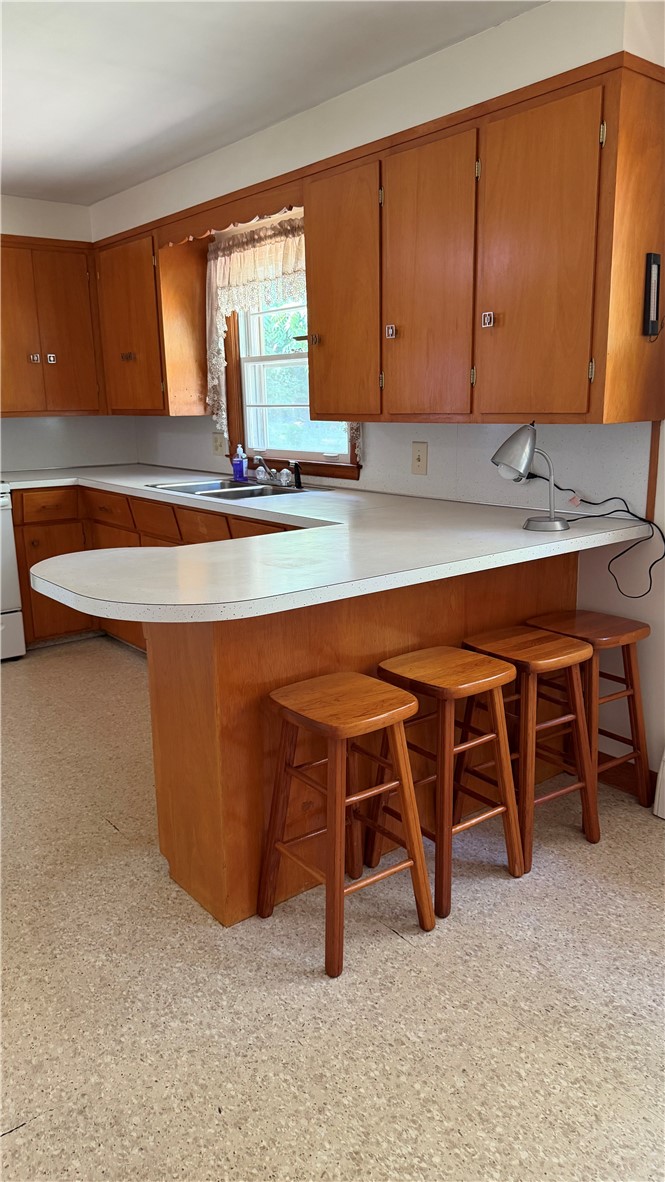 101 Iroquois Road Cumberland, RI 02864 - Photo 11 of 33