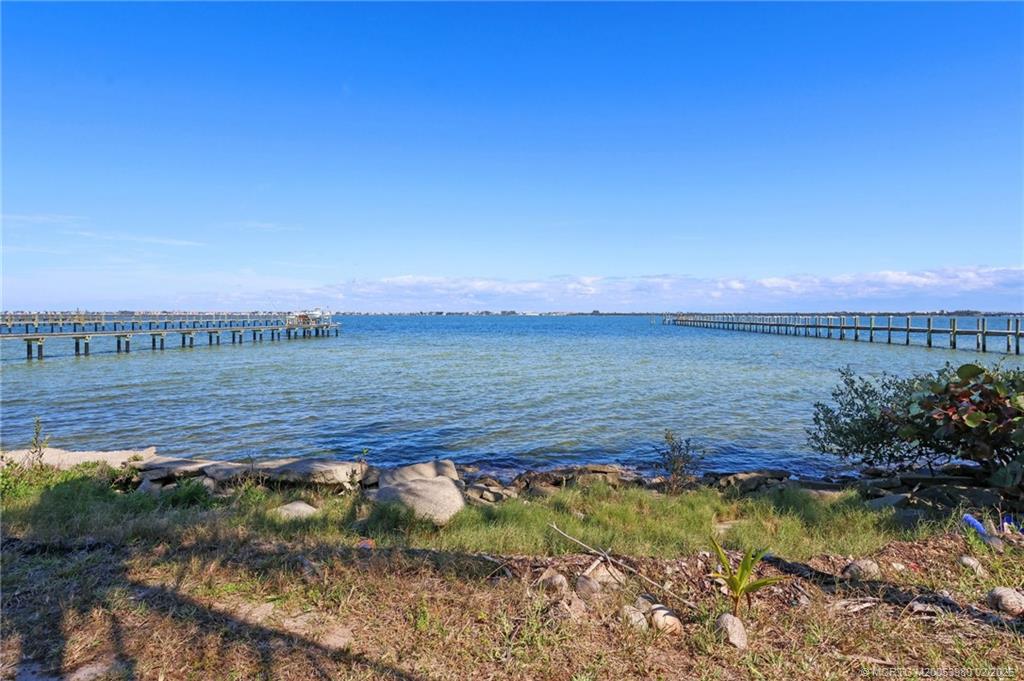 94 North Sewalls Point Road Stuart, FL 34996 - Photo 3 of 35 a view of an ocean and city