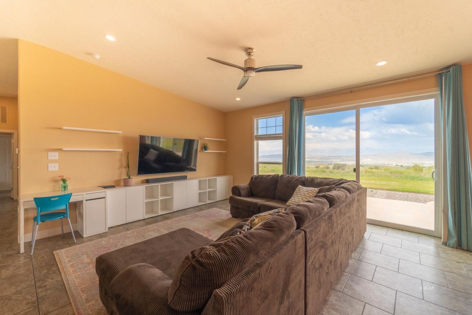 1603 Rio Drive Elko, NV 89801 - Photo 6 of 46 Gallery Image 6