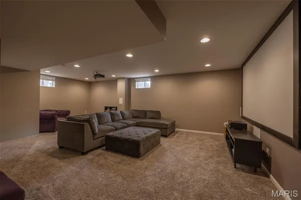 $305,000 | 539 Country Cir Drive, Lake St. Louis, MO 63367