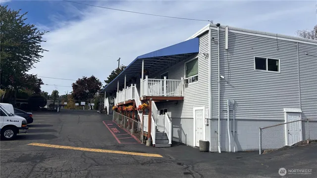 $74,950 | 9050 Seward Park Avenue South, Unit 29, Seattle, WA 98118