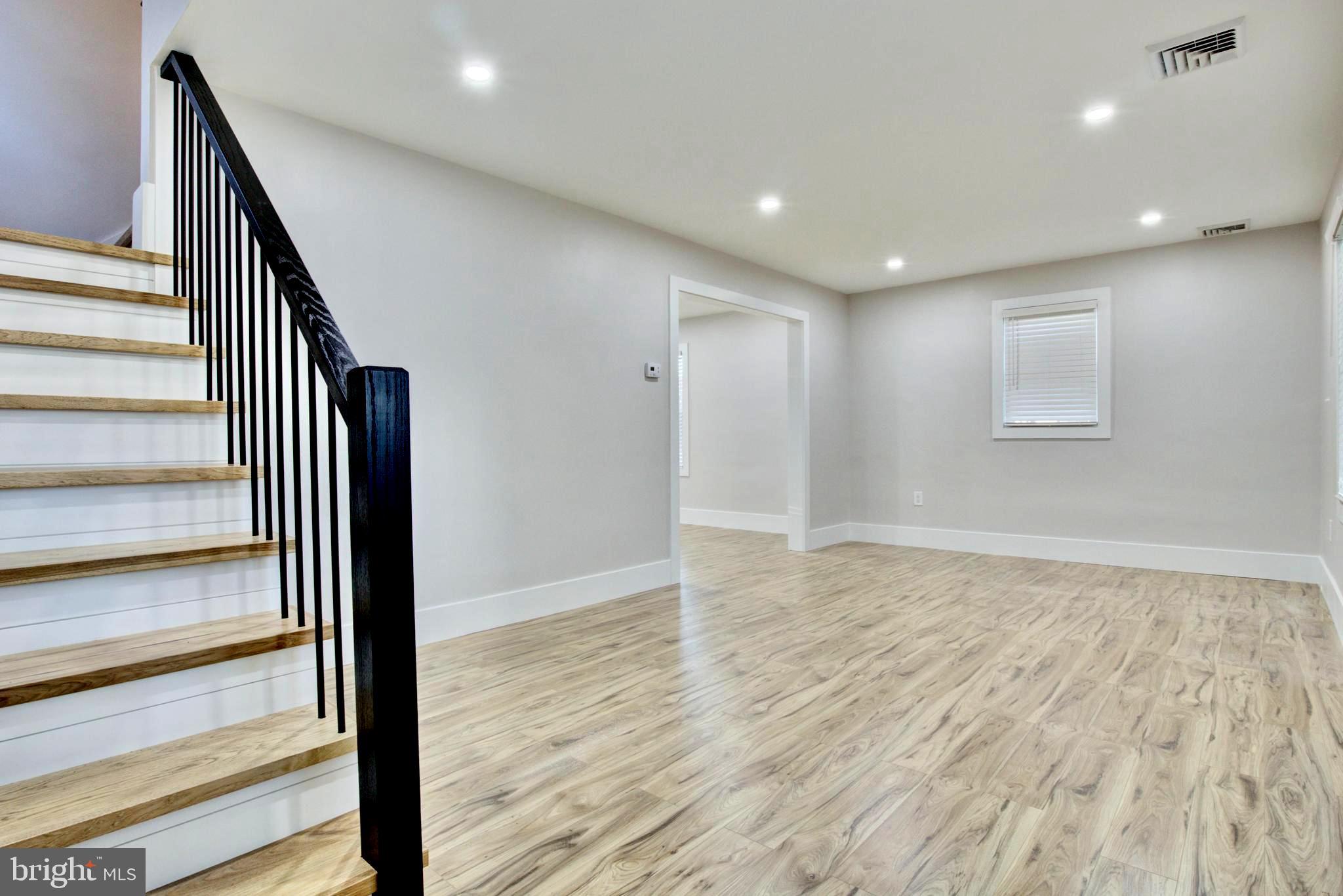 16 East Elbon Road Brookhaven, PA 19015 - Photo 4 of 28 Gallery Image 4