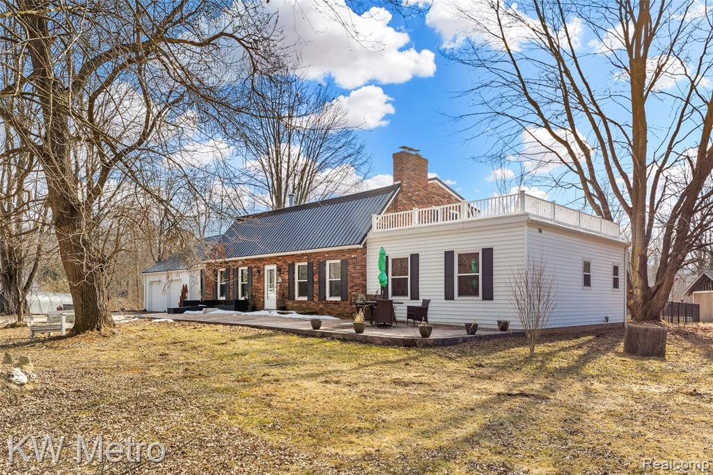 8665 Meskill Road Columbus, MI 48063 - Photo 3 of 55