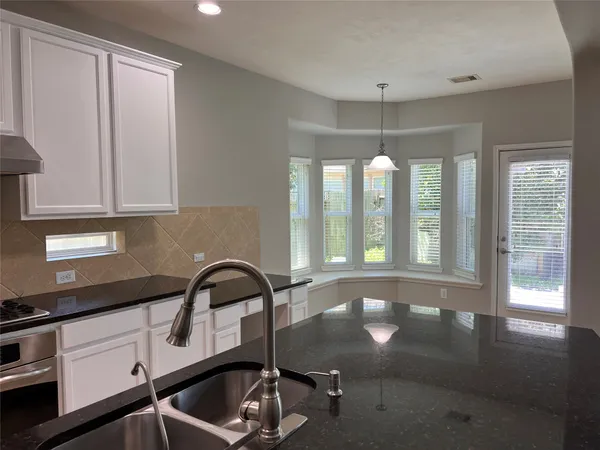 $2,480 | 6102 City Shores Lane, Katy, TX 77494